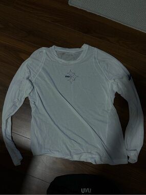 vu White Long Sleeve Crew Neck Tee with Subtle Logo